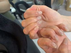 -芊屿芊浔美甲