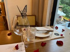 -Mark&Mars Restaurant