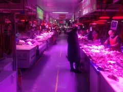 -锦绣大地生鲜食品厅(巨山路店)