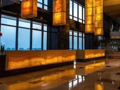 -上海龙之梦万丽酒店