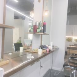 -茶发Salon·烫发染发理发