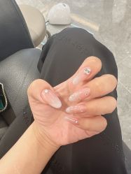 -U+nail优加专业美甲美睫