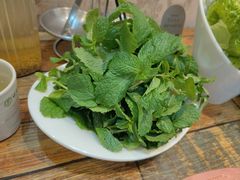 -清真·田园居家酸菜牛肉烤火锅(凤霞路店)