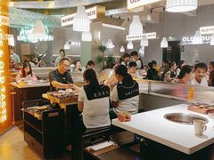-老房老舍重庆火锅(假日城市店)