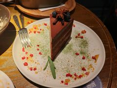 黑森林戚风蛋糕-夏朵餐厅(复旦店)