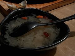 -何师烧烤·香辣蟹·川菜·30年老品牌(太古里旗舰店)