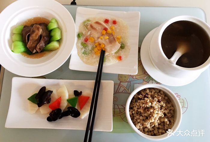 台湾紫金堂月子餐图片