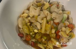 Sour Radish and Pork Intestine