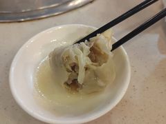 上品羊后腿肉烧麦-内蒙联营烧麦 草原石榴红(护国寺店)