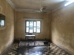 -吐斯廉屠杀博物馆