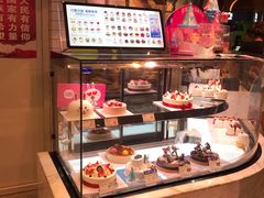 面包甜点陈列柜-巴黎贝甜(亿合城店)