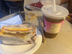 -Cafe on warm(丹霞店)