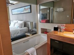 -青岛富力艾美酒店