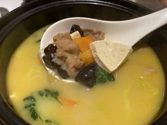 京城酥肉锅-四季民福烤鸭店(王府井灯市口店)