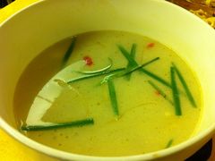 过桥米线-蝴蝶泉宾馆-中餐厅