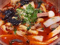 -成都你六姐·牛肉冒菜(上海环宇荟店)