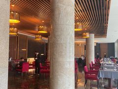 -粤尚腾香居中餐厅(首都机场希尔顿店)