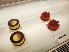 -潮一不贰·法式甜品·生日蛋糕·西式简餐(外滩店)