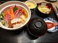 -小山日本料理(兴业太古汇店)