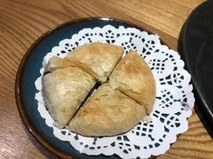 现烤鲜花饼-麦麦山云南菜(复地活力城店)