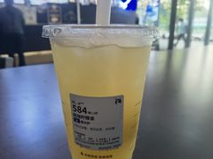 -瑞幸咖啡(亿城国际中心店)
