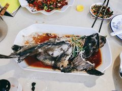 -阿浪海鲜连锁加工店(B栋2排1号火车头店)