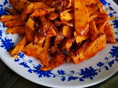 -吾穆勒蓬灰牛肉面·清真(北滨河中路店)