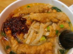 -疯狂小丸子·章鱼烧·酸辣粉(云瑞中心店)