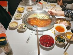 -老房老舍重庆火锅(假日城市店)
