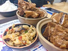-万和春排骨砂锅米饭(湖北路店)