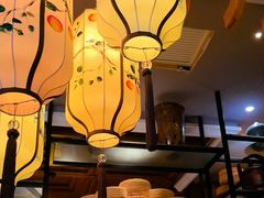 -八府香鸭·啫啫煲(华山路店)