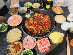 -四小区火锅·巷子里的重庆火锅(花照壁店)