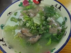 -明姨仔潮汕美食·碳炉猪脚·汕尾牛腩饭·起片鸡煲(起义路店)