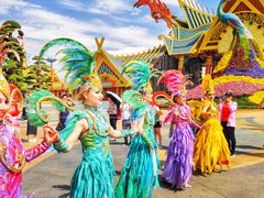 -七彩云南欢乐世界