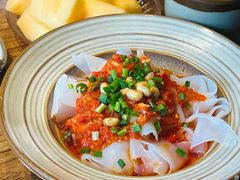 -野山舂·贵州现舂酸汤火锅(鸿通城店)