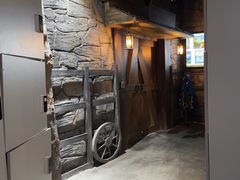 -暴风岛沉浸式体验馆(百联世纪店)