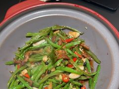 -鸽子侯·家宴·平价海鲜(绿地店)