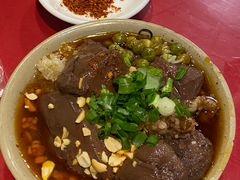 -谢老五跷脚牛肉·非遗传承店