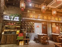 -旧街市鲜货老火锅(大光路店)