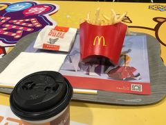 -麦当劳(国际社区店)