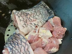 -老刘生态大鱼坊铁锅炖鱼(赛马场店)