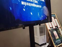 -屋有岛沉浸游戏旗舰店(中山公园店)