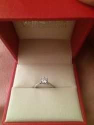 -威德钻石-克拉钻大本营(南京东路店)