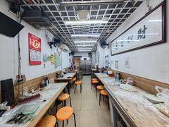 -孖妹上肉饺子馆