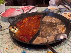 -鸿姐老火锅(疁城新天地店)