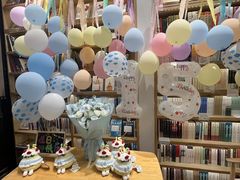 -猫的天空之城概念书店(杭州南宋御街店)