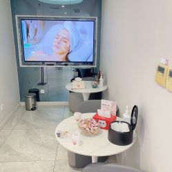 -咪咪专业脱毛连锁机构