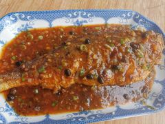 -红土地(地铁站)