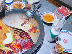 -牛市坎火锅(建设路店)