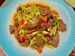 -小丫头餐厅·江浙菜·烧烤(灵隐店)